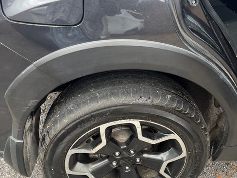 Used 2015 Subaru XV Crosstrek 2.0i Premium image 7