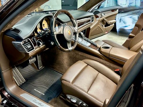 Used 2016 Porsche Panamera Exclusive Series image 14
