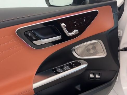 Used 2024 Mercedes-Benz C 63 AMG S image 27