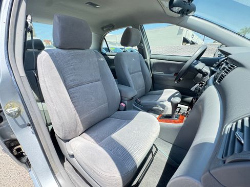 Used 2006 Toyota Corolla CE FWD image 19