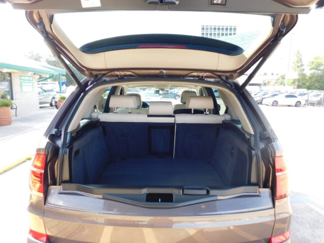 Used 2012 BMW X5 xDrive35i AWD/4WD image 7