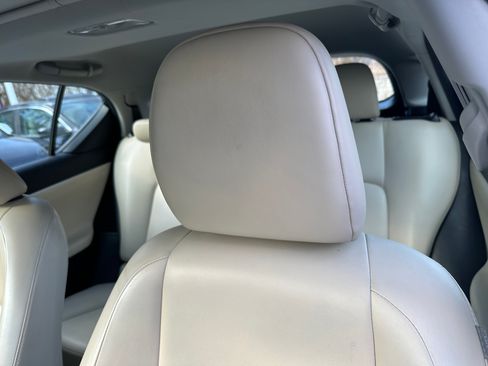 Used 2012 Lexus CT 200h Premium image 15