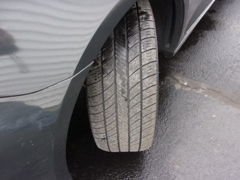 Used 2014 Buick LaCrosse Leather image 10