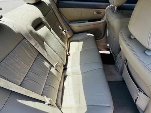 Used 1999 Lexus ES 300 FWD image 8