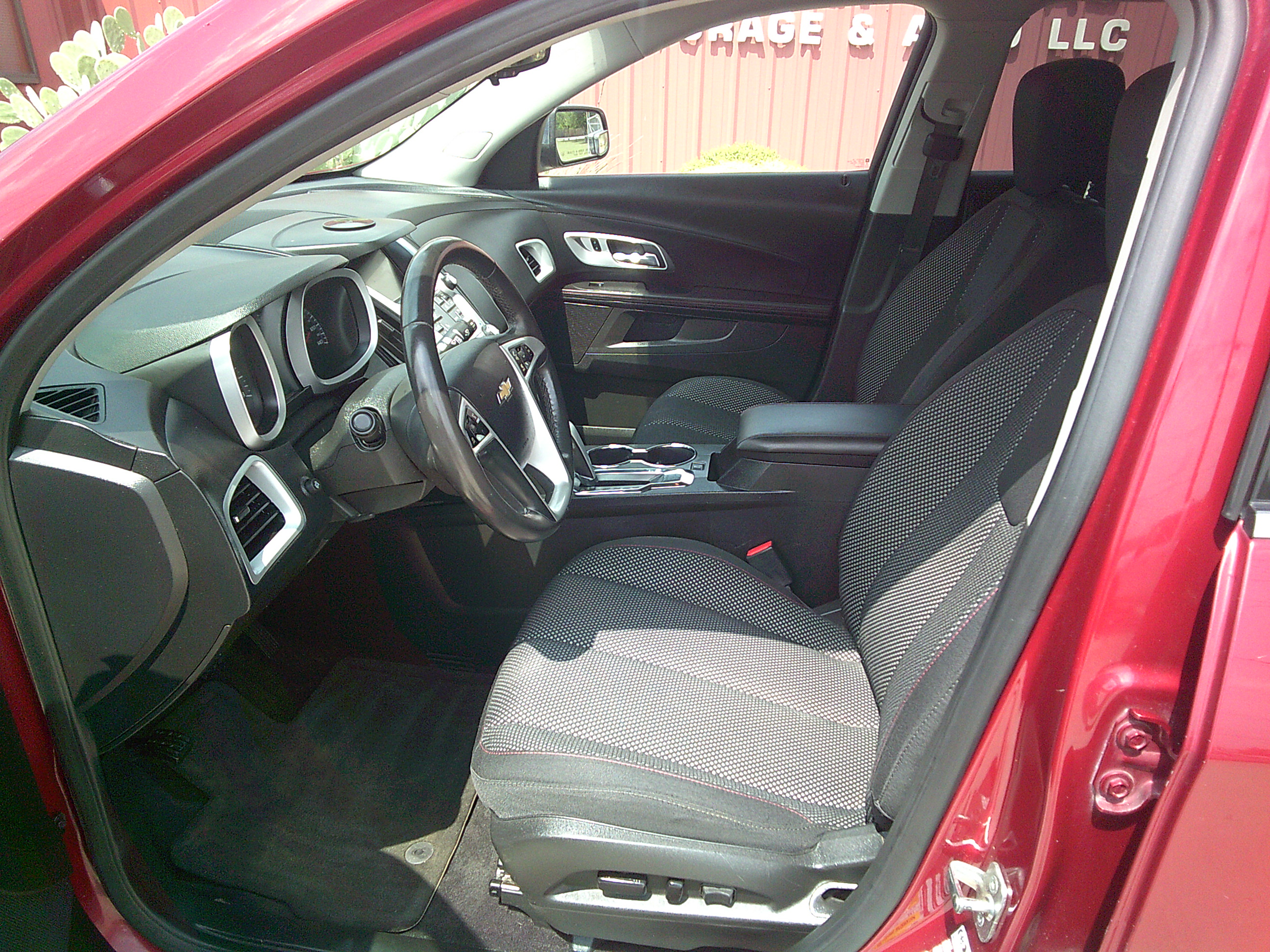 Used 2015 Chevrolet Equinox LT FWD image 6