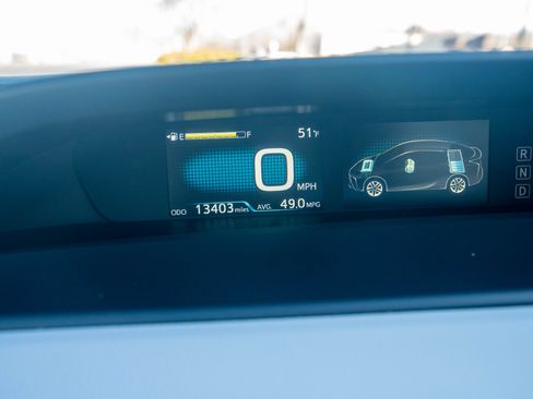 Used 2019 Toyota Prius image 33