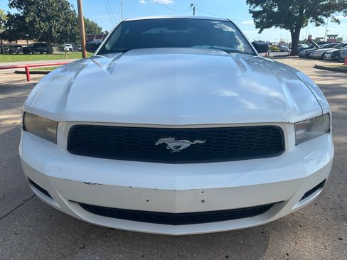 Used 2012 Ford Mustang image 5