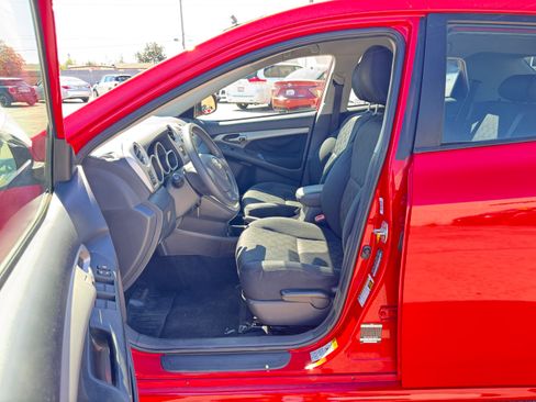 Used 2010 Toyota Matrix image 15