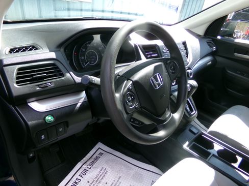 Used 2015 Honda CR-V LX image 10