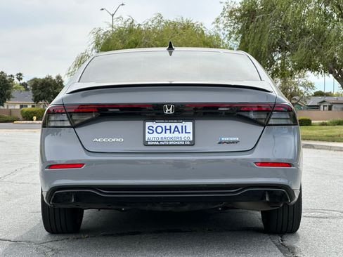 Used 2024 Honda Accord Hybrid Sport-L image 5