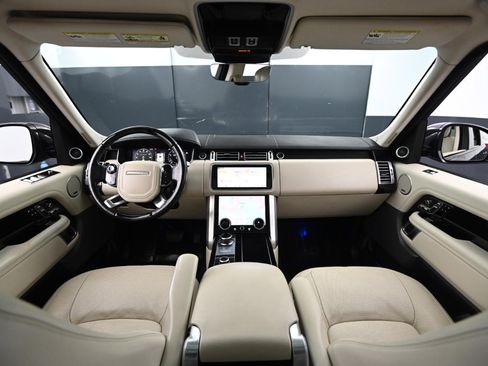 Used 2018 Land Rover Range Rover Supercharged image 16