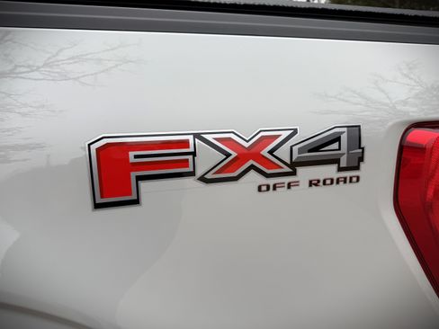 Used 2023 Ford F150 XLT image 13