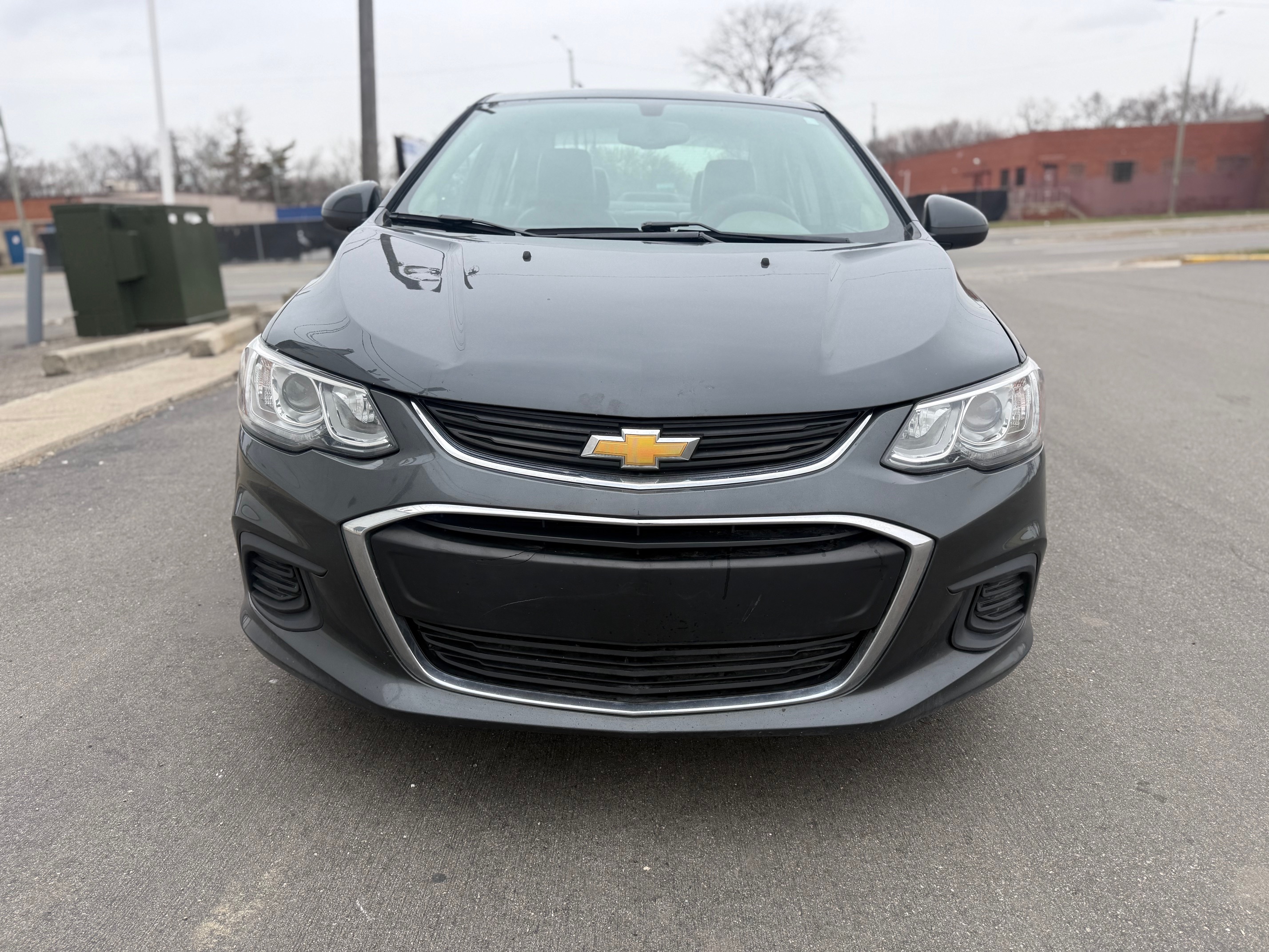 Used 2019 Chevrolet Sonic Premier FWD image 2