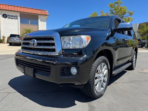 Used 2011 Toyota Sequoia Limited image 4