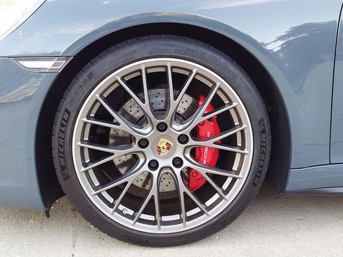 Used 2017 Porsche 911 Carrera 4S image 52