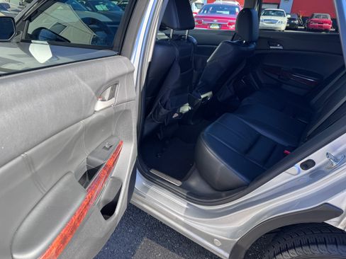 Used 2010 Honda Accord Crosstour EX-L image 12
