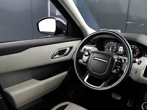 Used 2018 Land Rover Range Rover Velar R-Dynamic SE image 30