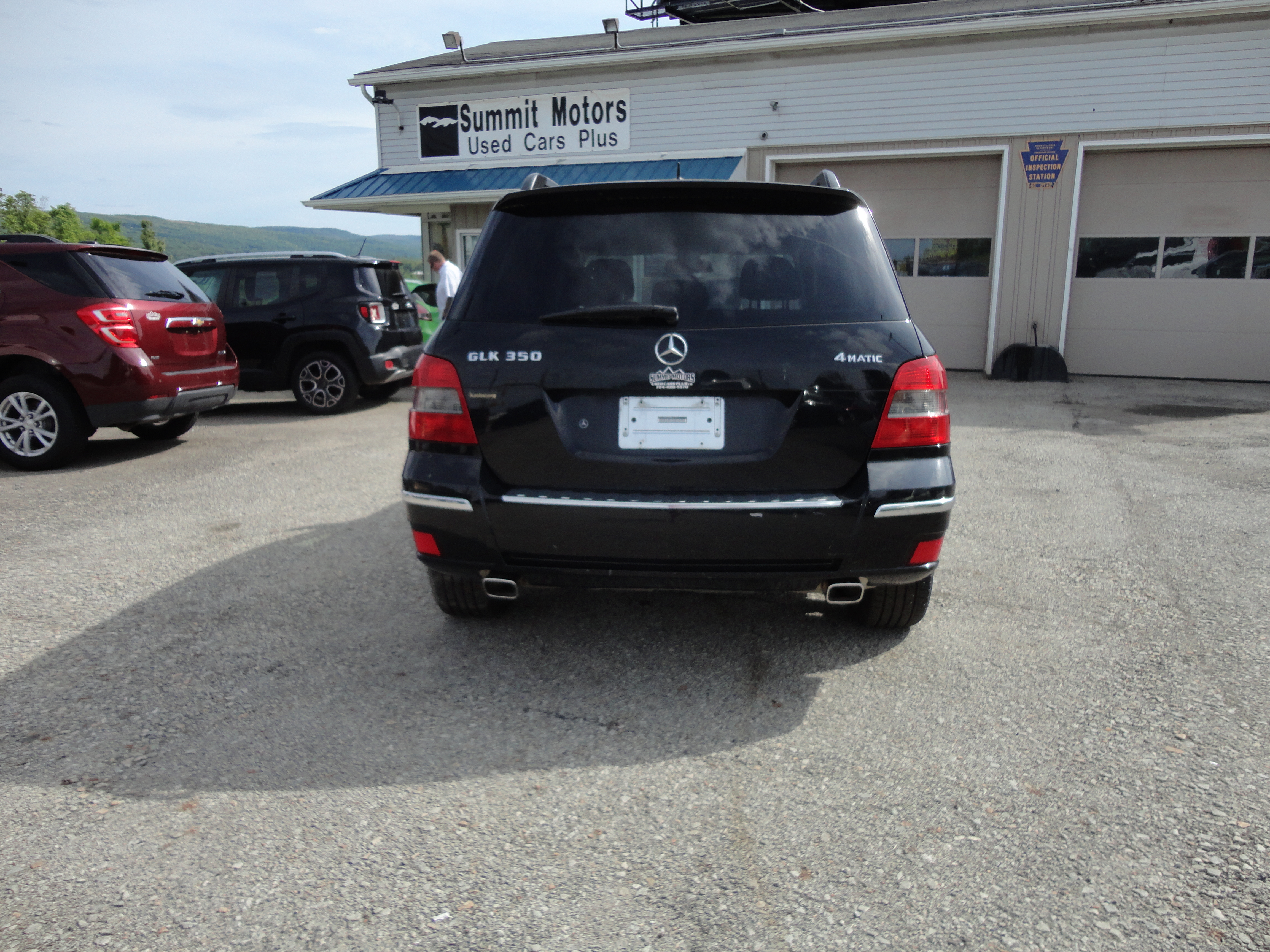 Used 2011 Mercedes-Benz GLK 350 4MATIC image 4