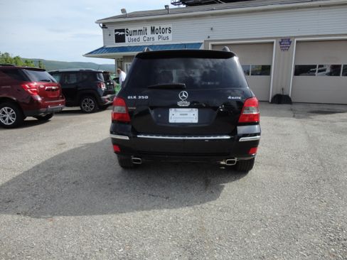 Used 2011 Mercedes-Benz GLK 350 4MATIC image 4