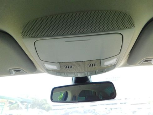 Used 2019 Ford Fusion SE FWD image 19