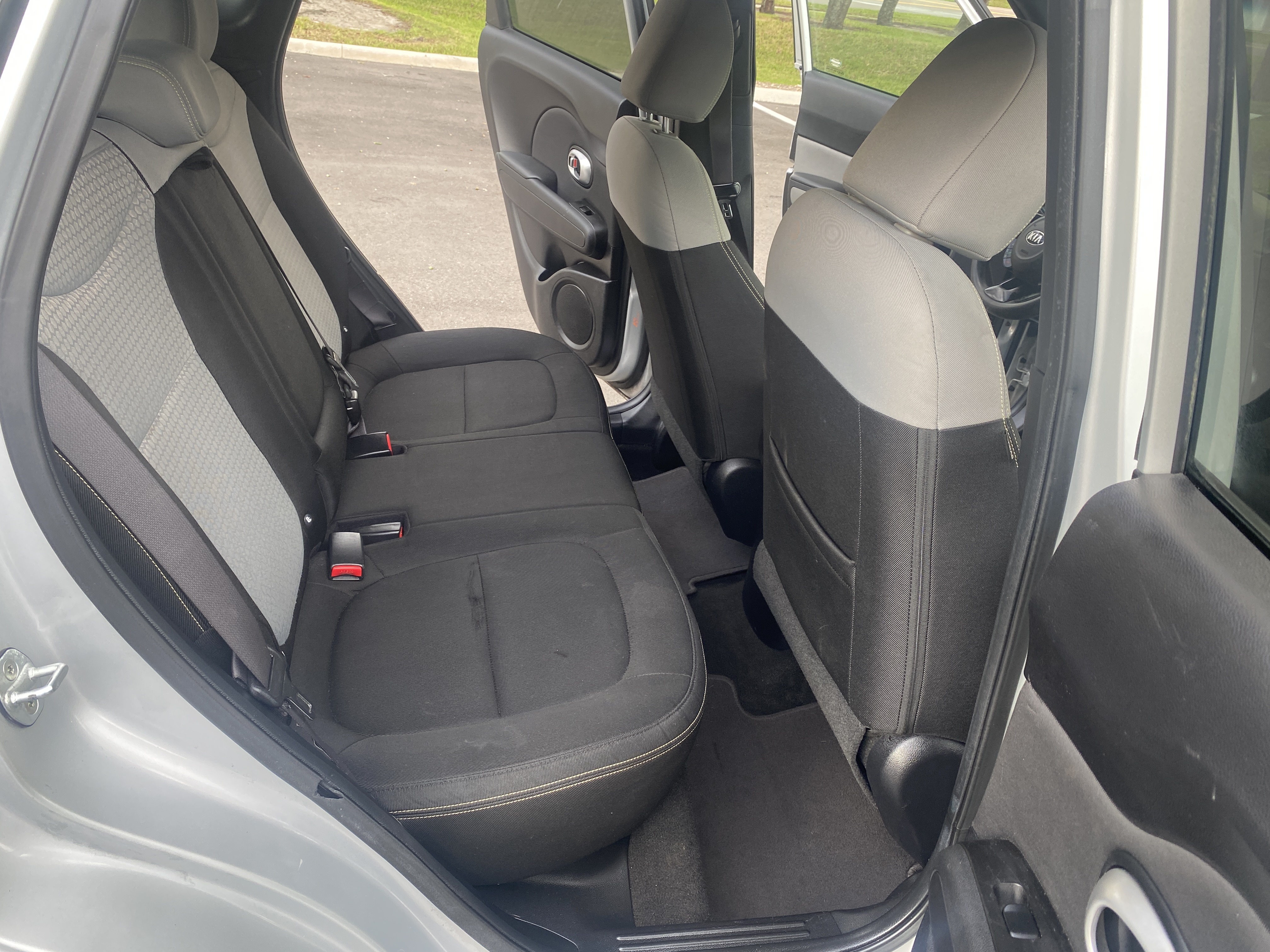 Used 2015 Kia Soul + FWD image 15
