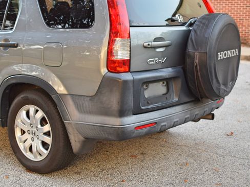 Used 2006 Honda CR-V EX image 17