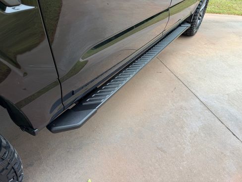 Used 2023 Ford F150 4x4 SuperCrew image 12
