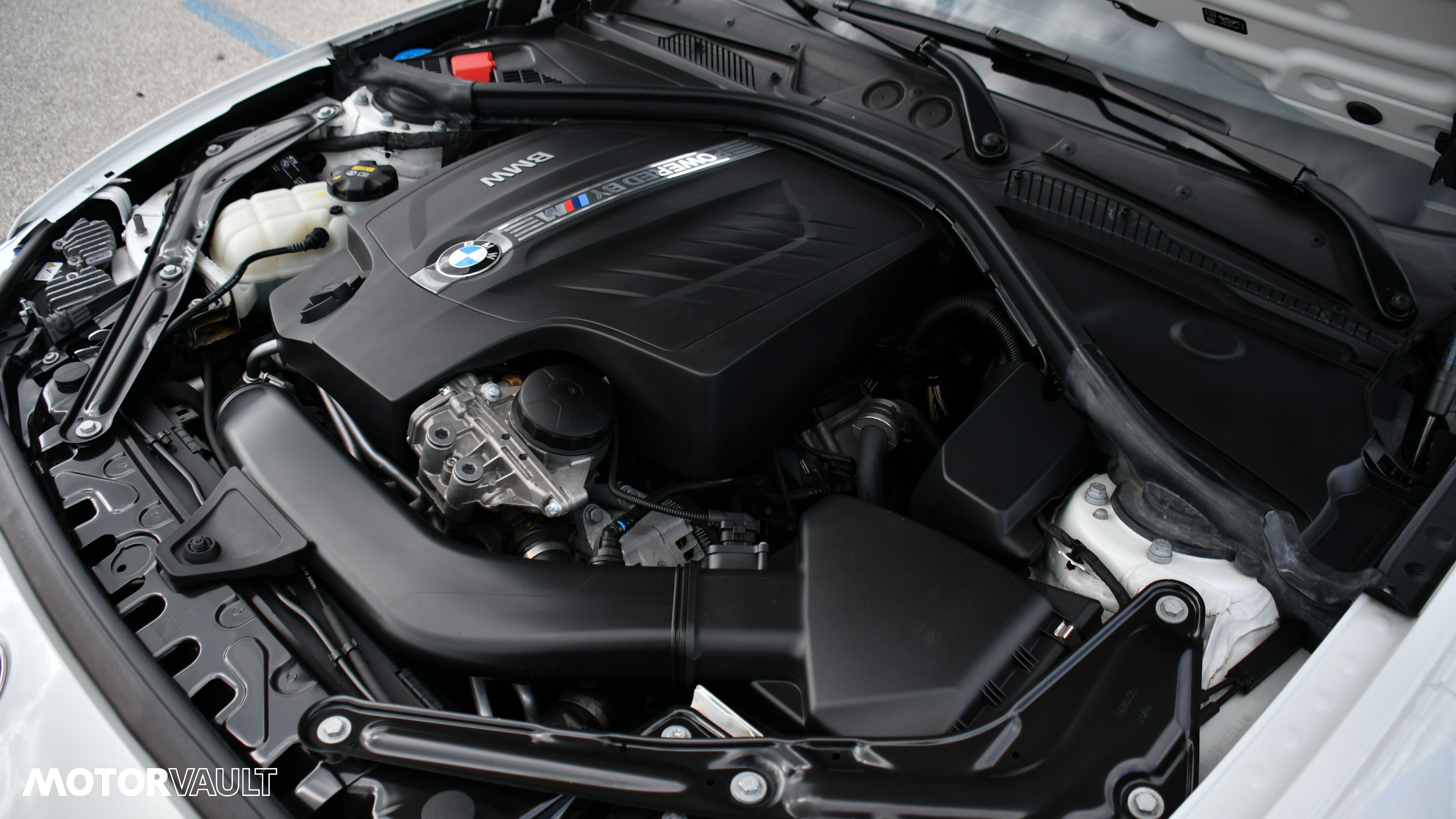 Used 2017 BMW M2 RWD image 15