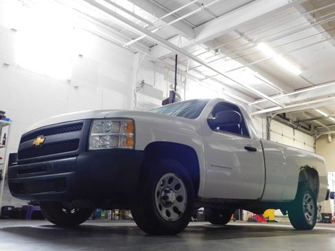 Used 2013 Chevrolet Silverado 1500 W/T image 5