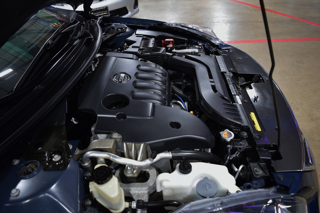 Used 2011 Nissan Altima 2.5 S Coupe FWD image 32