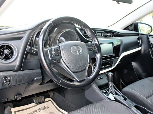 Used 2016 Scion iM image 12