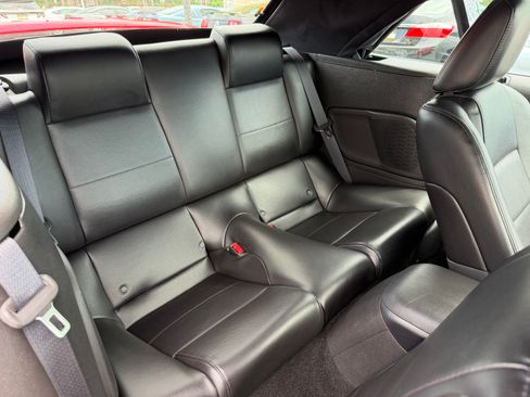 Used 2006 Ford Mustang Premium Convertible RWD image 16