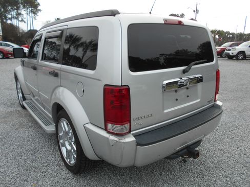 Used 2008 Dodge Nitro R/T image 7