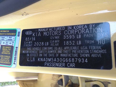 Used 2016 Kia Rio LX image 36