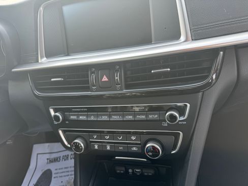 Used 2020 Kia Optima LX image 15