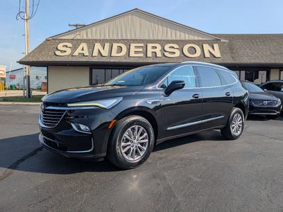 Used 2023 Buick Enclave Essence