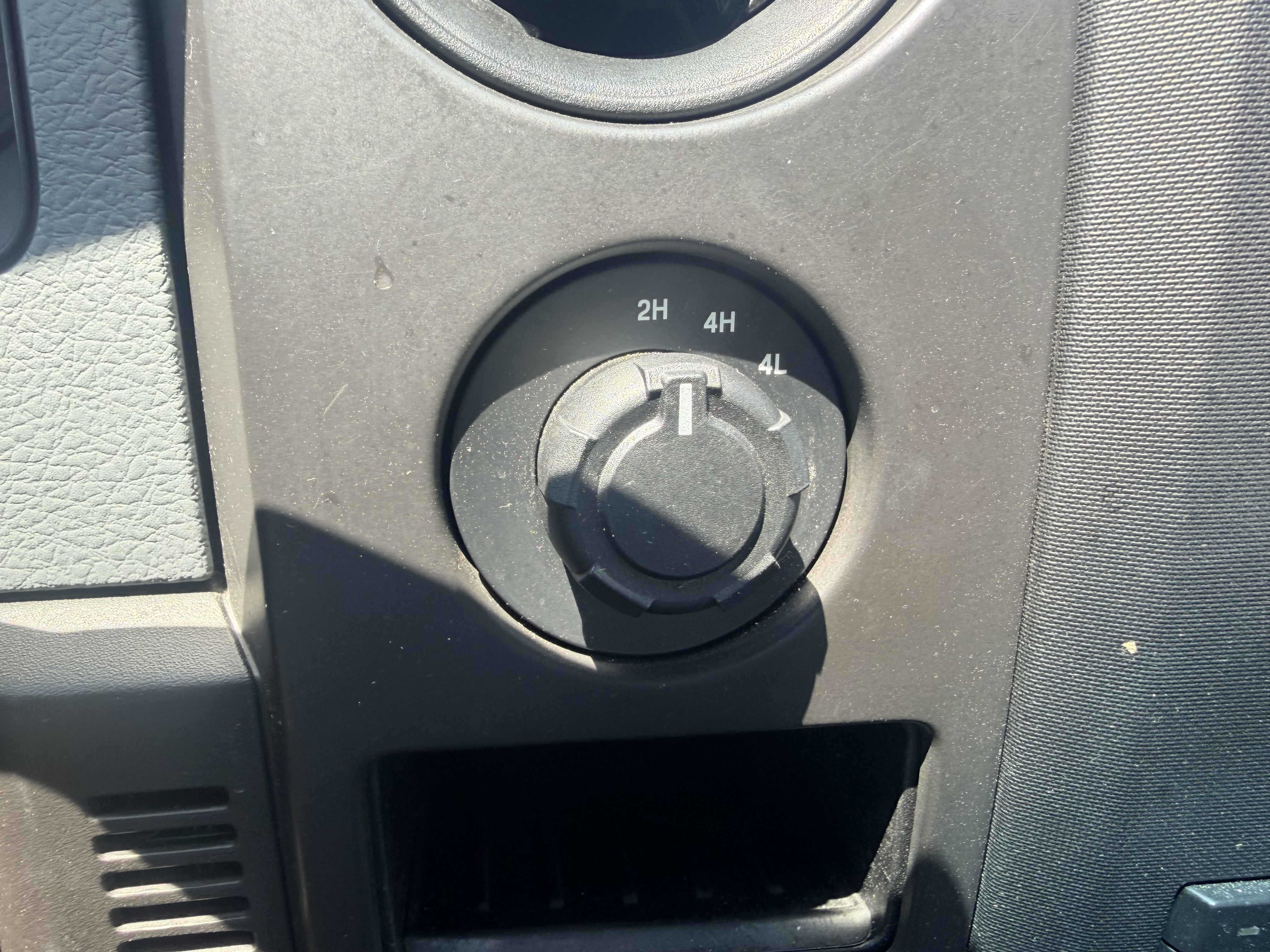 Used 2014 Ford F150 4x4 Regular Cab XL image 13