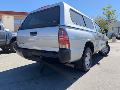 Used 2014 Toyota Tacoma image 9
