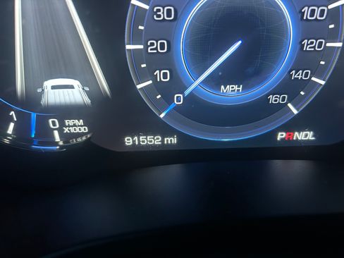 Used 2018 Cadillac Escalade 4WD Premium Luxury image 26