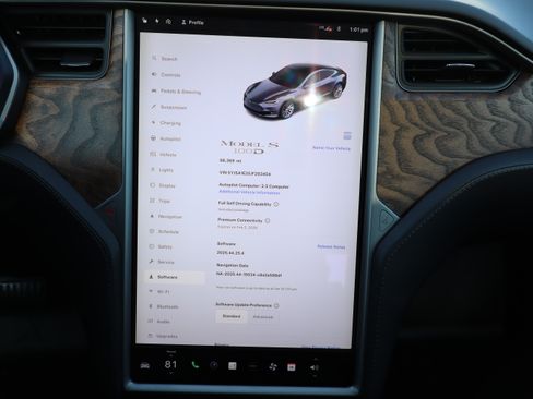 Used 2018 Tesla Model S 100D image 21