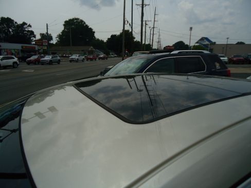 Used 2013 Buick LaCrosse Premium FWD image 3