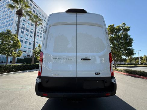 Used 2021 Ford Transit 350 image 4