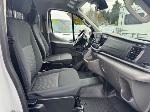 Used 2024 Ford Transit 250 image 18