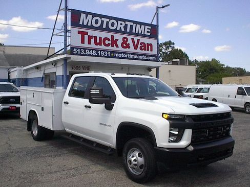 Used 2021 Chevrolet Silverado 3500 W/T RWD image 1