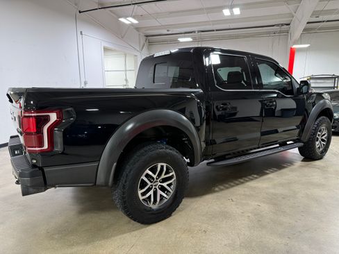 Used 2018 Ford F150 4x4 Crew Cab Raptor image 4