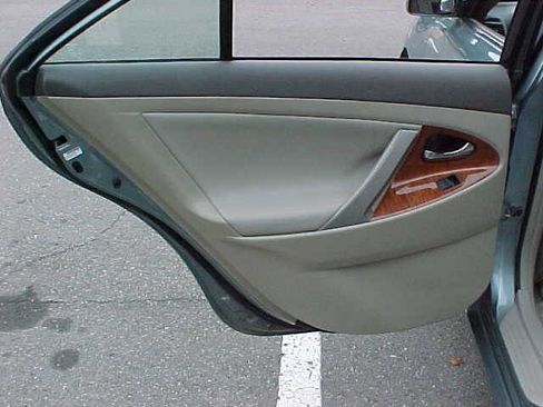 Used 2009 Toyota Camry XLE image 51