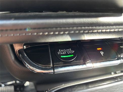 Used 2021 Lincoln Nautilus Reserve image 29