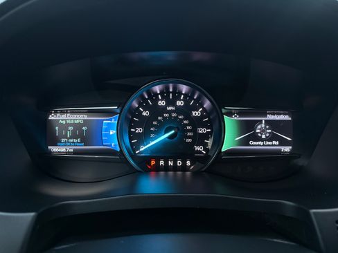 Used 2019 Ford Explorer FWD Limited image 98