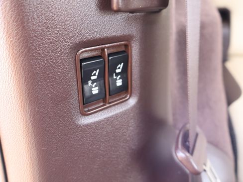 Used 2019 Lexus RX 350L Premium image 34