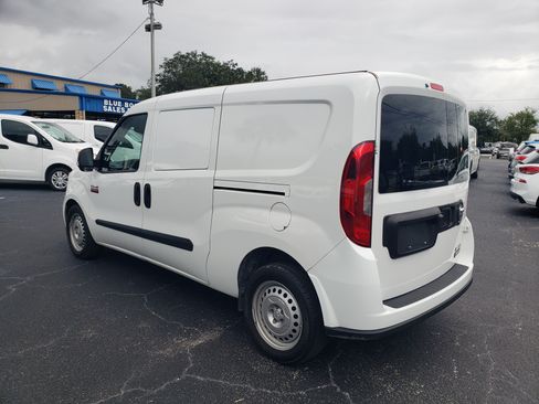 Used 2022 RAM ProMaster City Tradesman SLT image 5